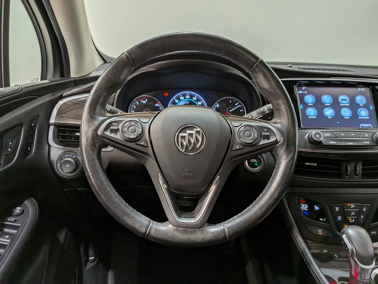 Buick Envision снимка Buick Envision