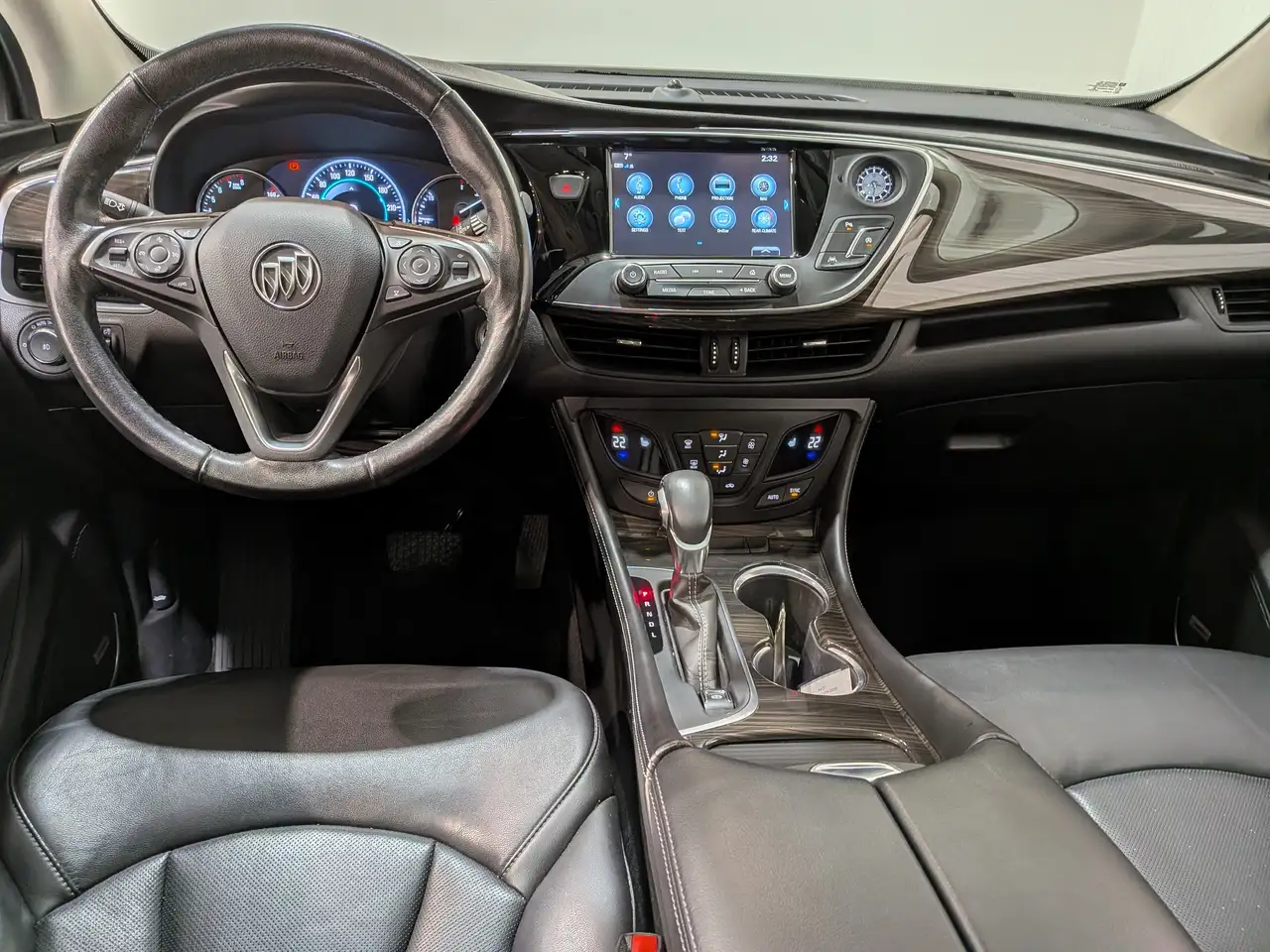 Buick Envision снимка Buick Envision