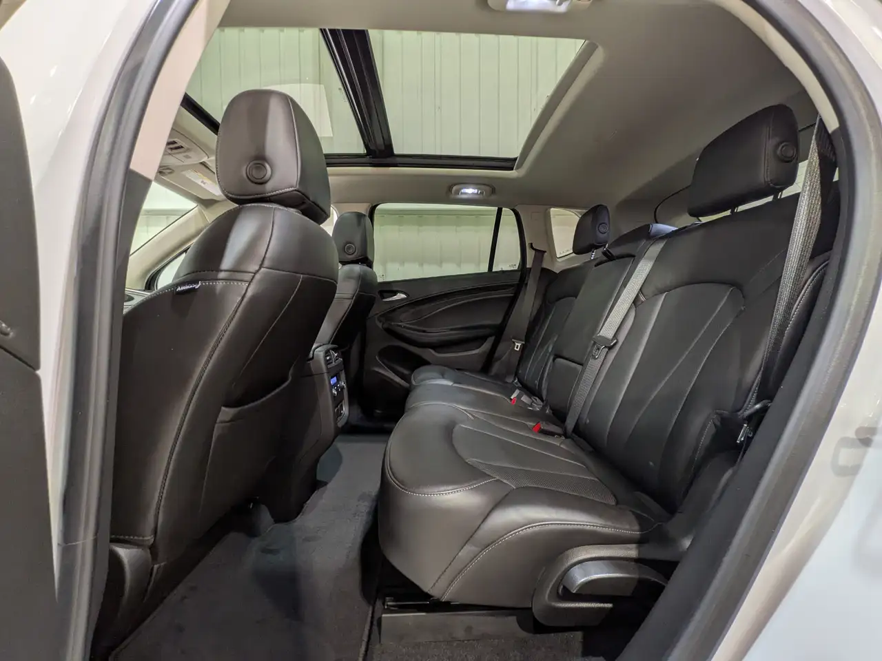 Buick Envision снимка Buick Envision