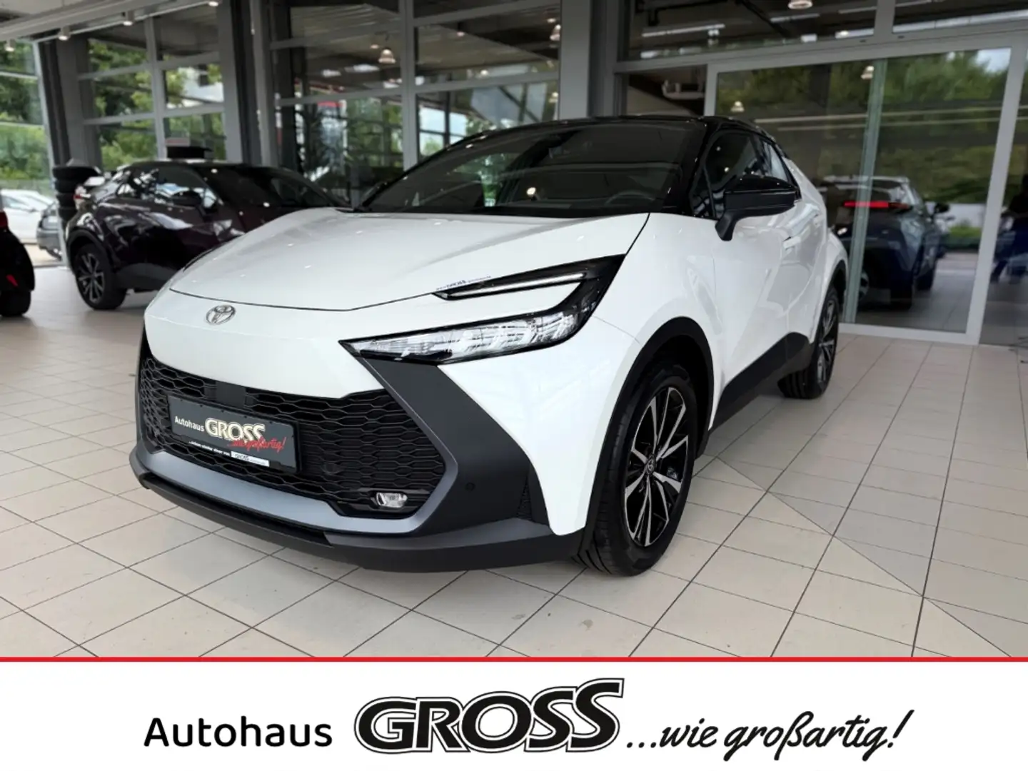 Toyota C-HR Hybrid FWD Team Deutschland 2.0 Navi ACC Apple Car Weiß - 1