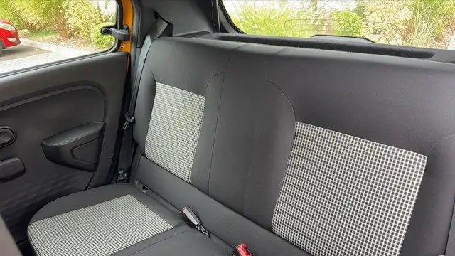 Renault Twingo view 9
