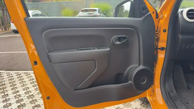 Renault Twingo view 7