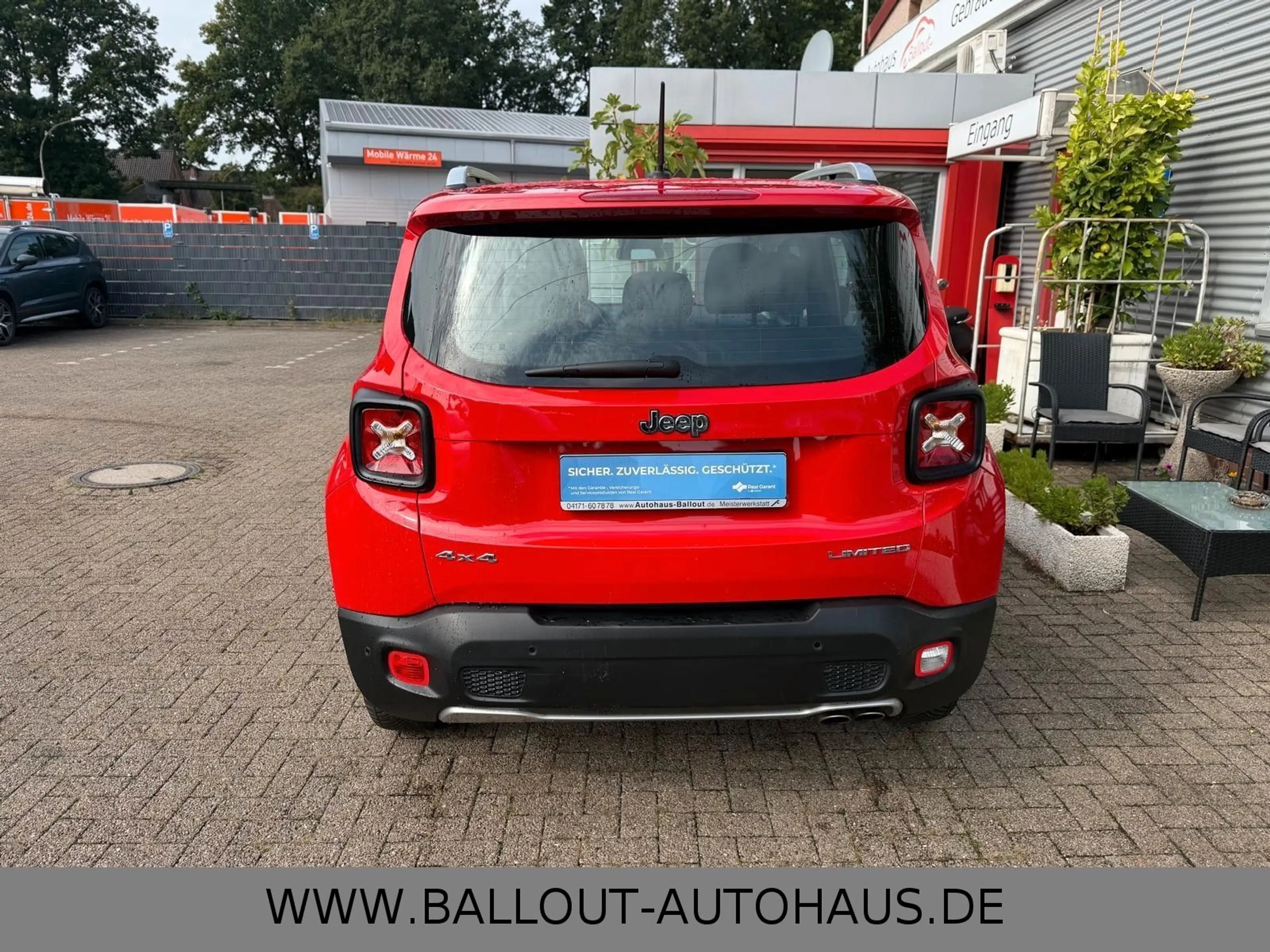 Jeep Renegade Limited 4WD*1.HAND*NAVI*TEMPO*SPUR*PANO — photo 6
