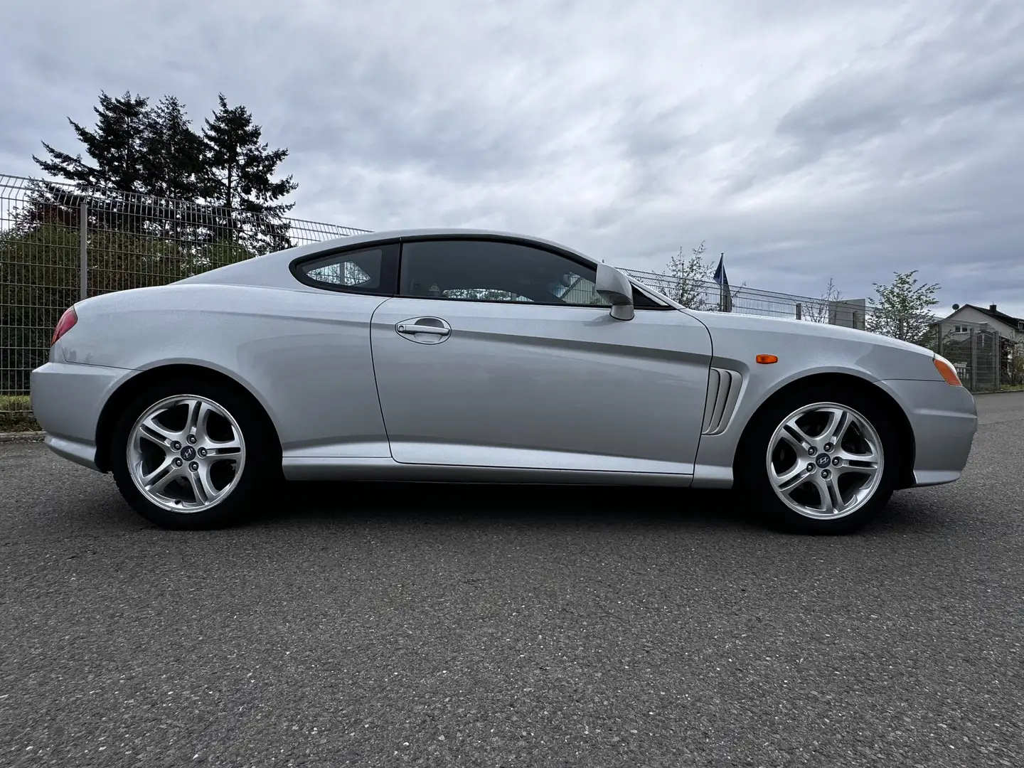 Hyundai Coupe Coupe 2.7 V6 GLS Silber - 1