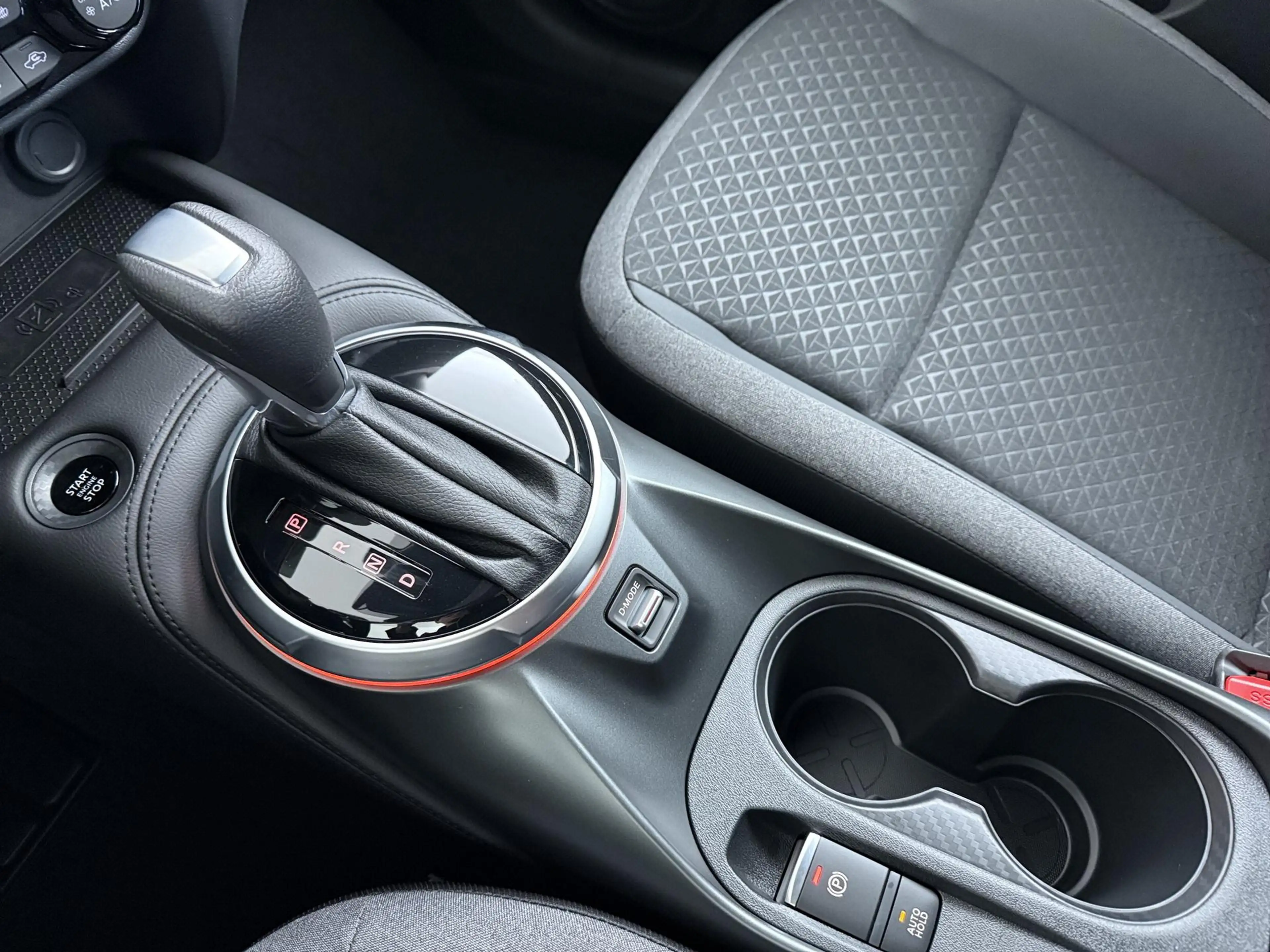 Nissan Juke 1.0 DIG-T N-Design €6000 Voorraad premie!! | Cold — photo 12