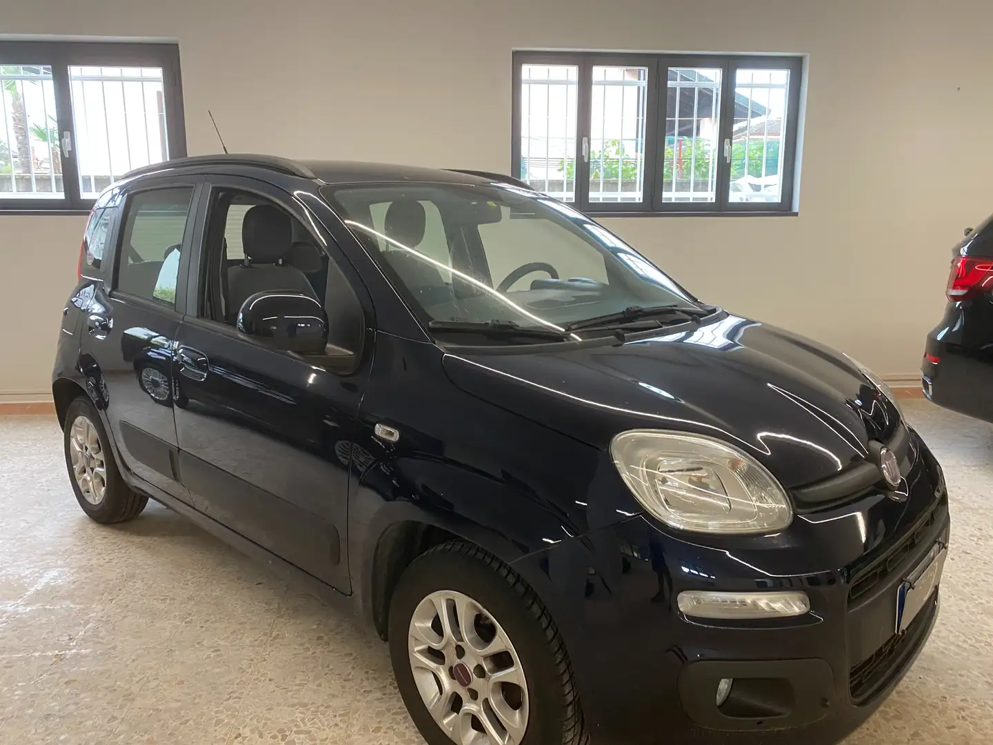 Fiat Panda Panda III 2012 0.9 t.air turbo Easy 85cv E6 Blau - 1
