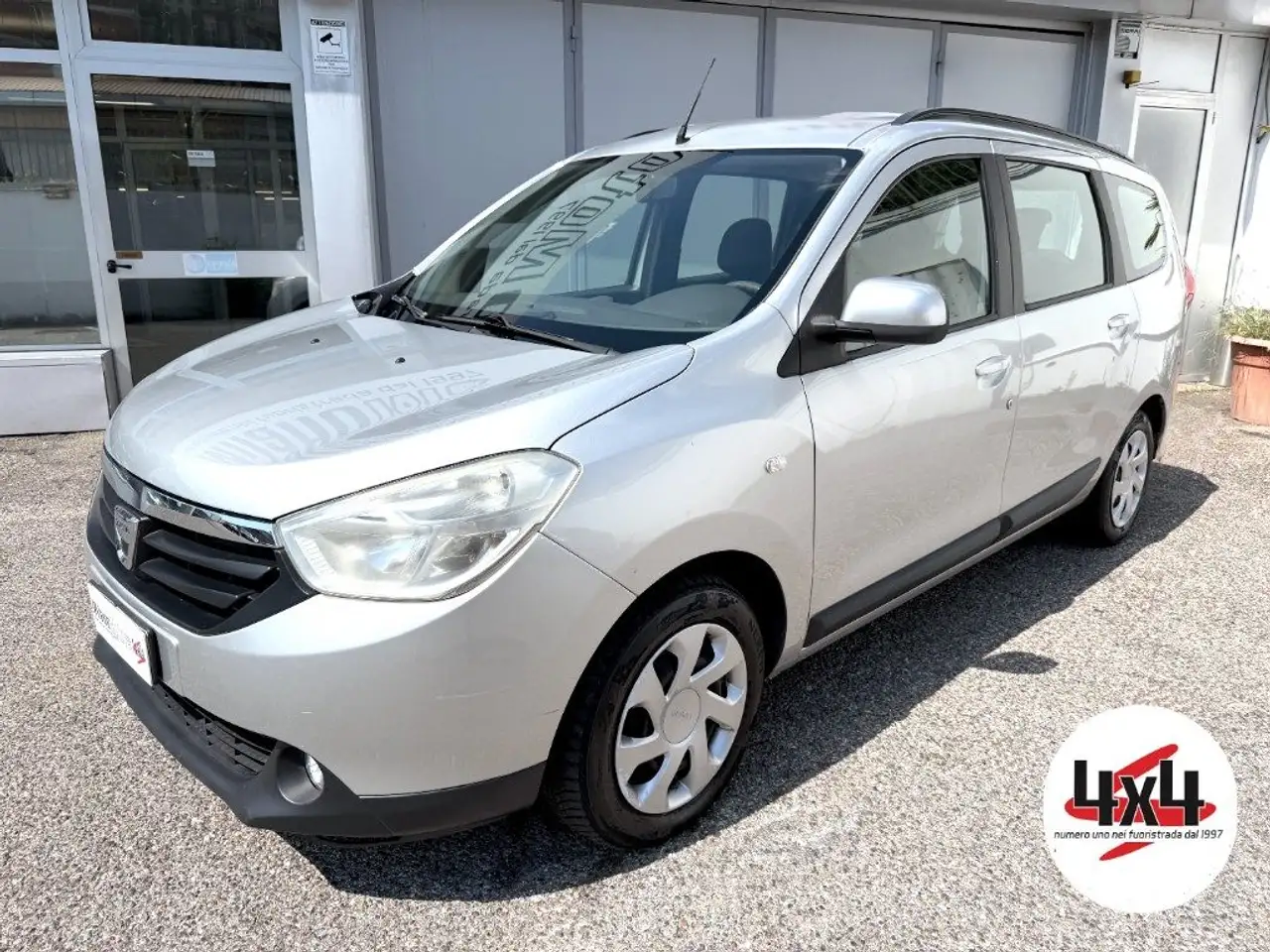 Dacia Lodgy