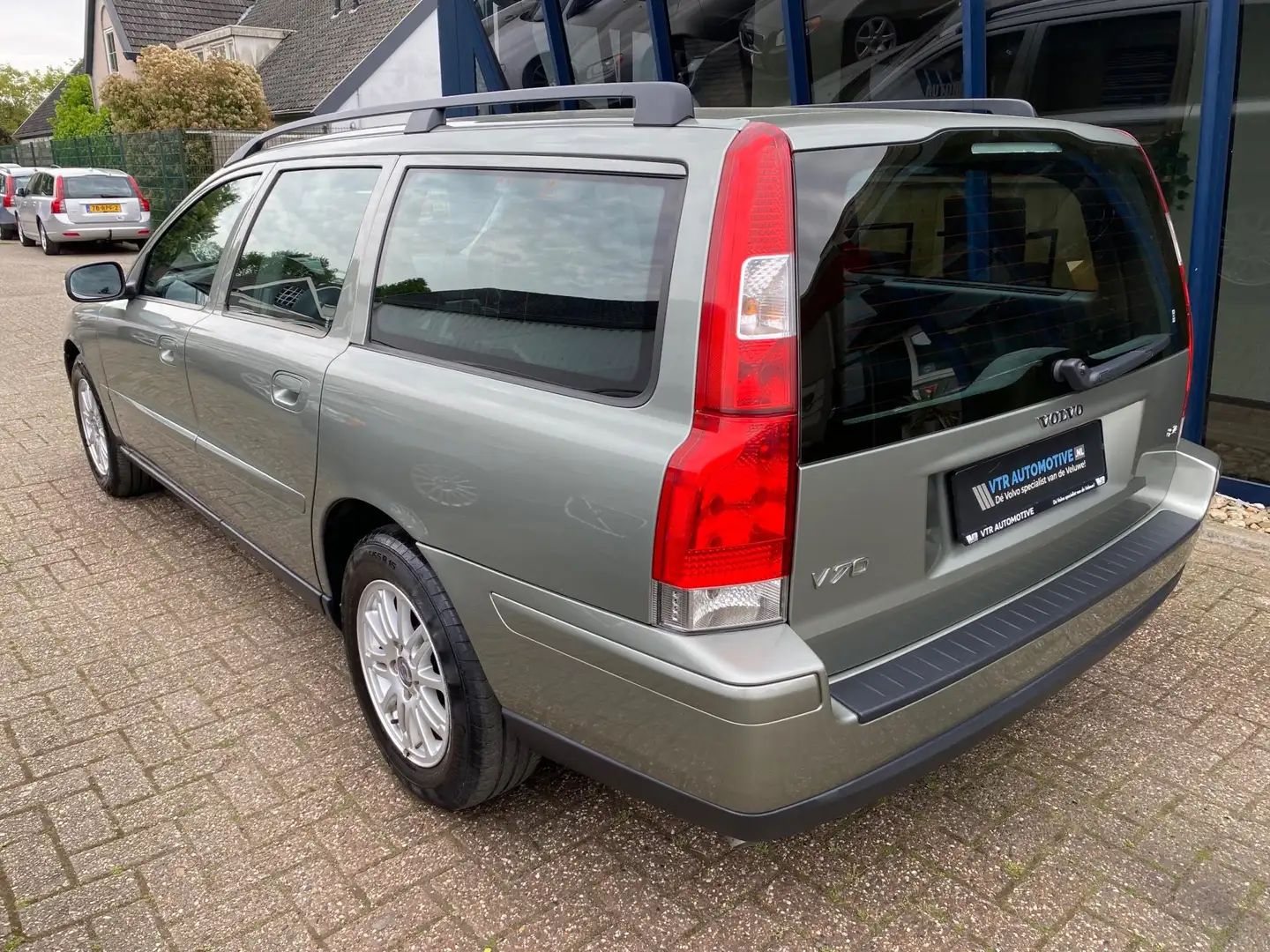 Volvo V70 2.4 Kinetic 170PK Youngtimer 93.000KM!!! Groen - 2