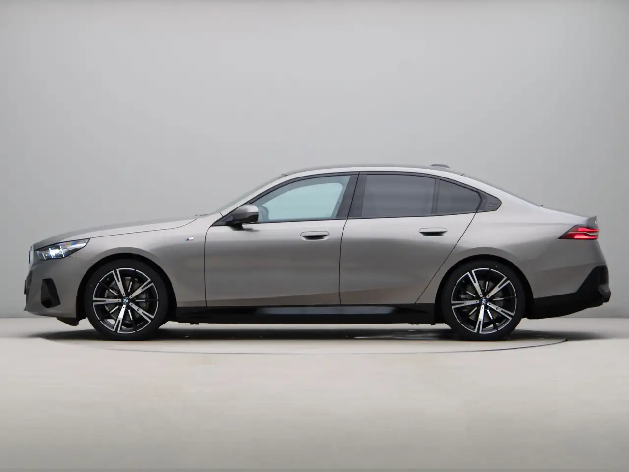 BMW i5 2026 — фото 12