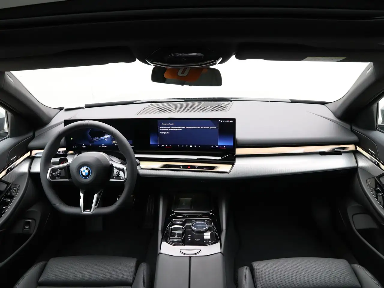 BMW i5 2026 — фото 13