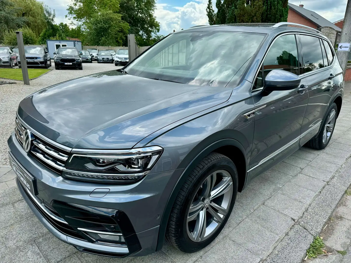 Volkswagen Tiguan Allspace 1.5 TSI ACT R line DSG*TOIT PANO*CUIR*GPS*CAMERA* Gris - 1