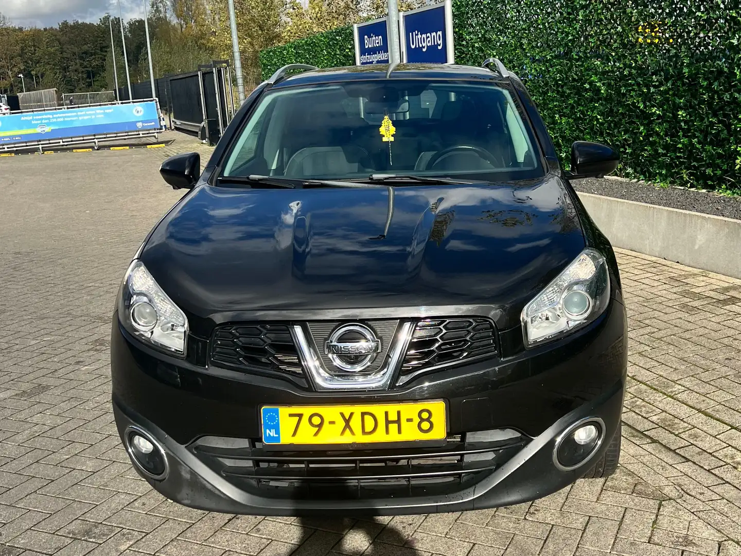 Nissan Qashqai Qashqai 1.6 Connect Edition Zwart - 2