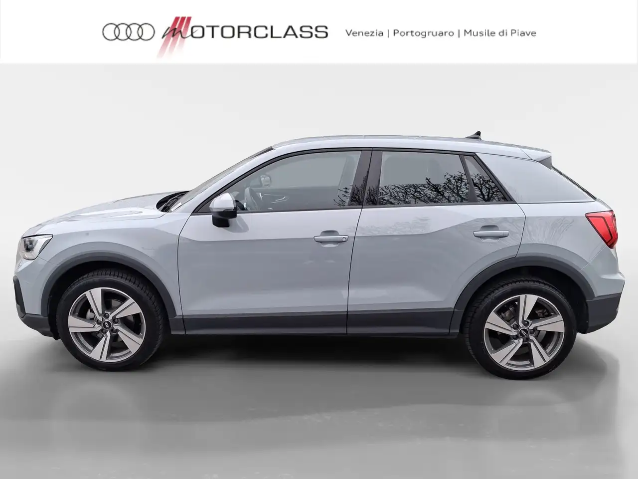 Audi Q2 30 1.0 tfsi admired 2