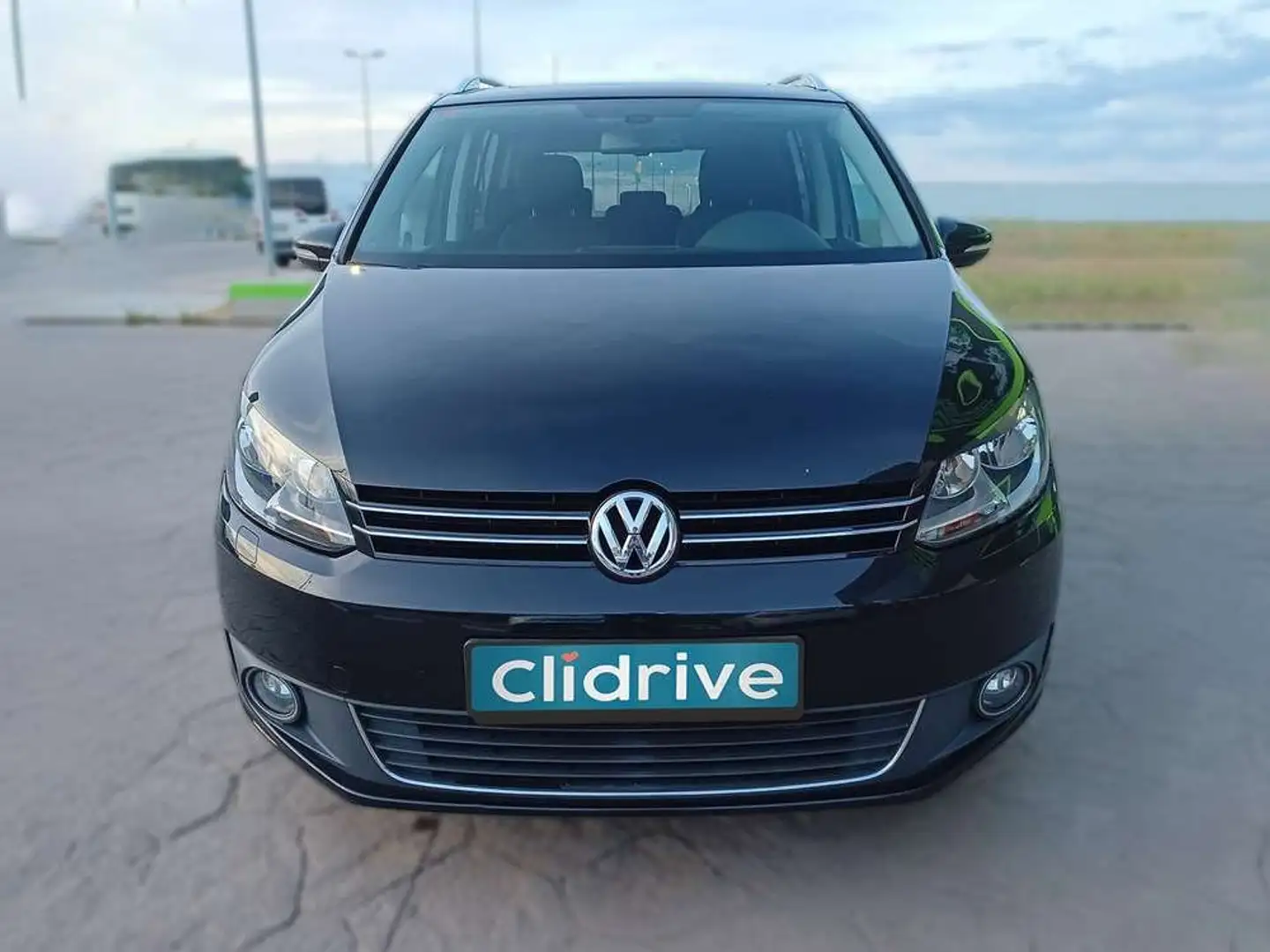 Volkswagen Touran 1.4 TSI Advance Negro - 1