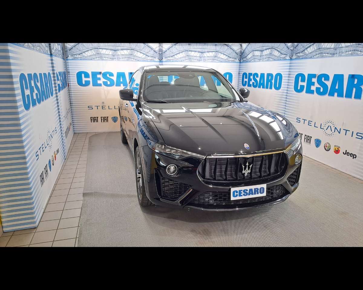 Maserati Levante 3.0 V6  Gransport