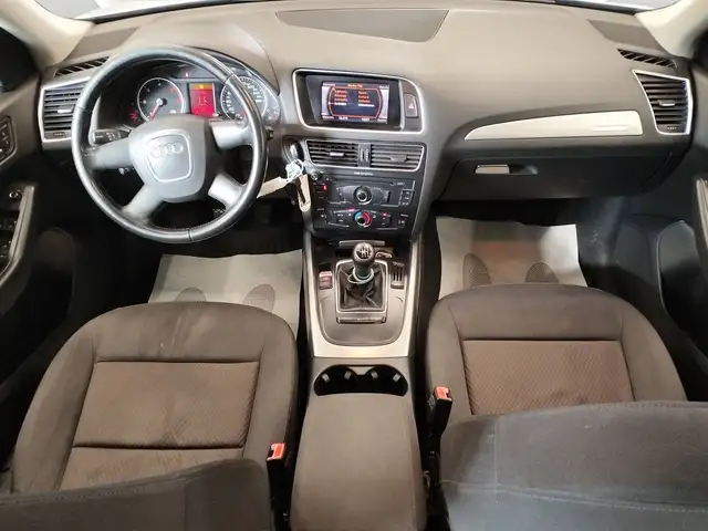 Audi Q5 view 15