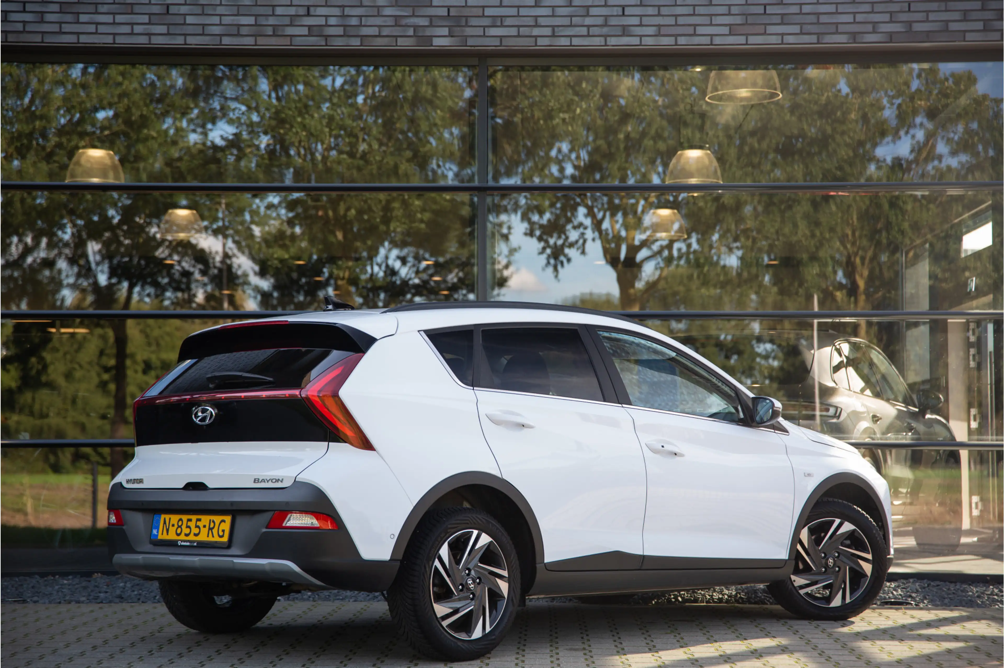 Hyundai BAYON 1.0 T-GDI Premium , BOSE, Adap. cruise, Achteruitr — photo 2