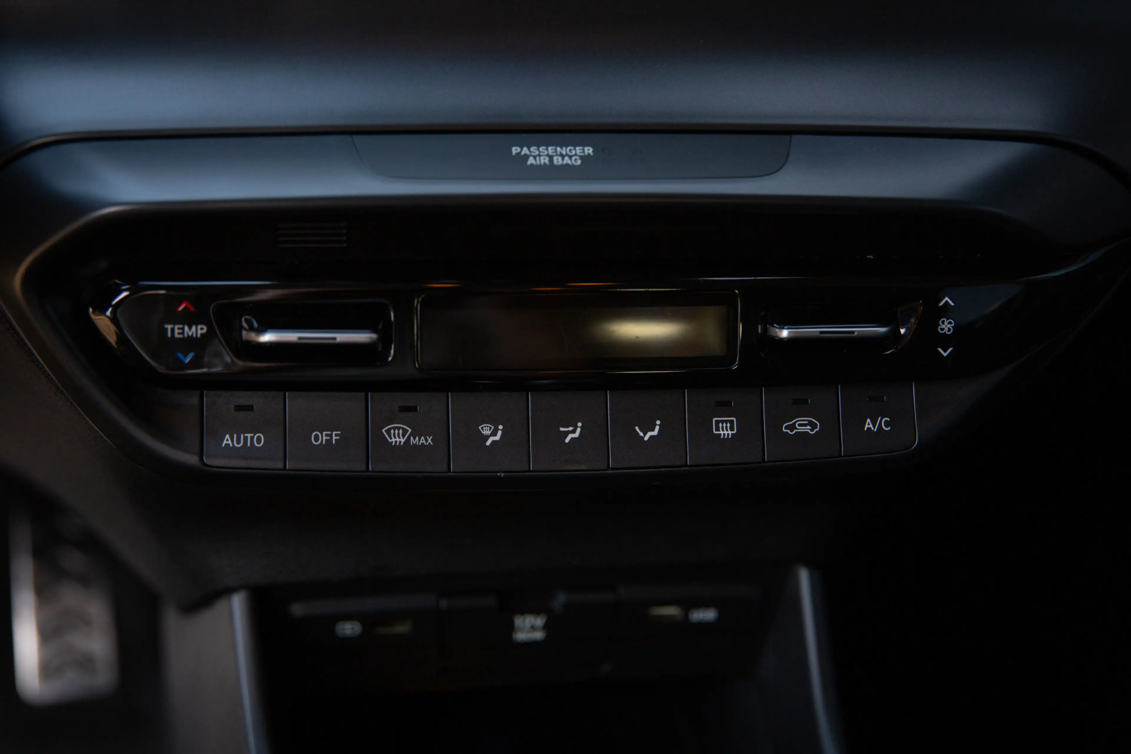 Hyundai BAYON 1.0 T-GDI Premium , BOSE, Adap. cruise, Achteruitr — photo 19