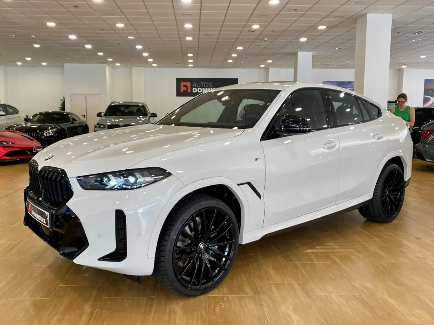 BMW X6 xDrive 30dA M Sport Bílá - 1