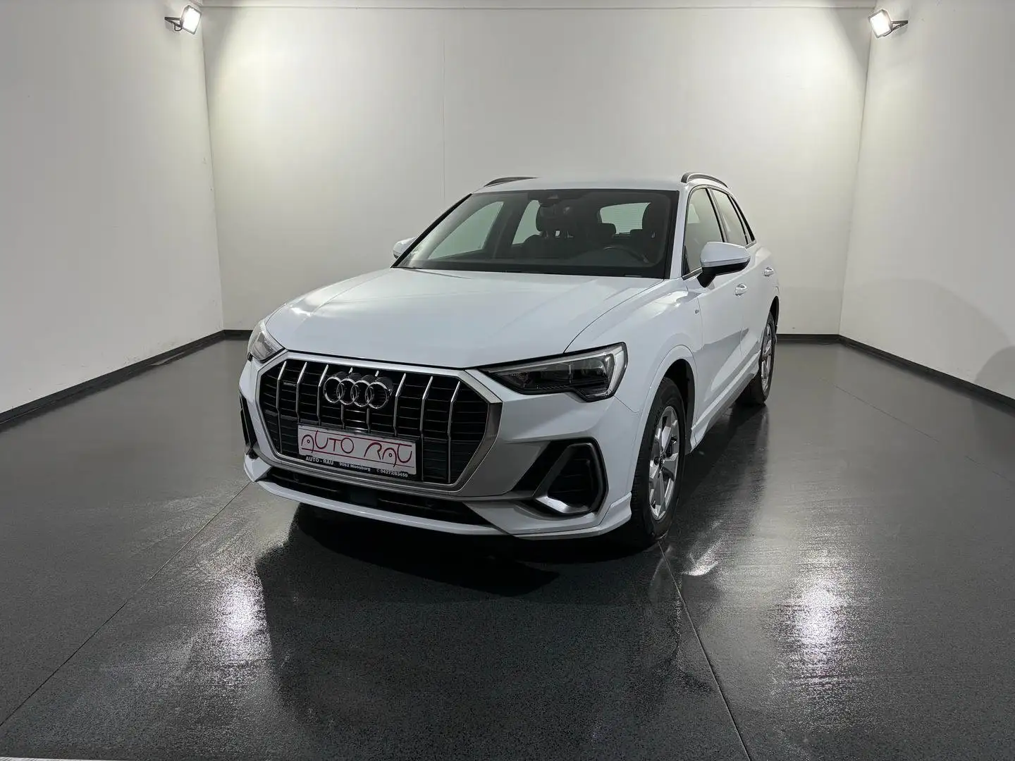 Audi Q3 35 TDI quattro S-tronic S-line *AHK*NAVI*PDC* Weiß - 2