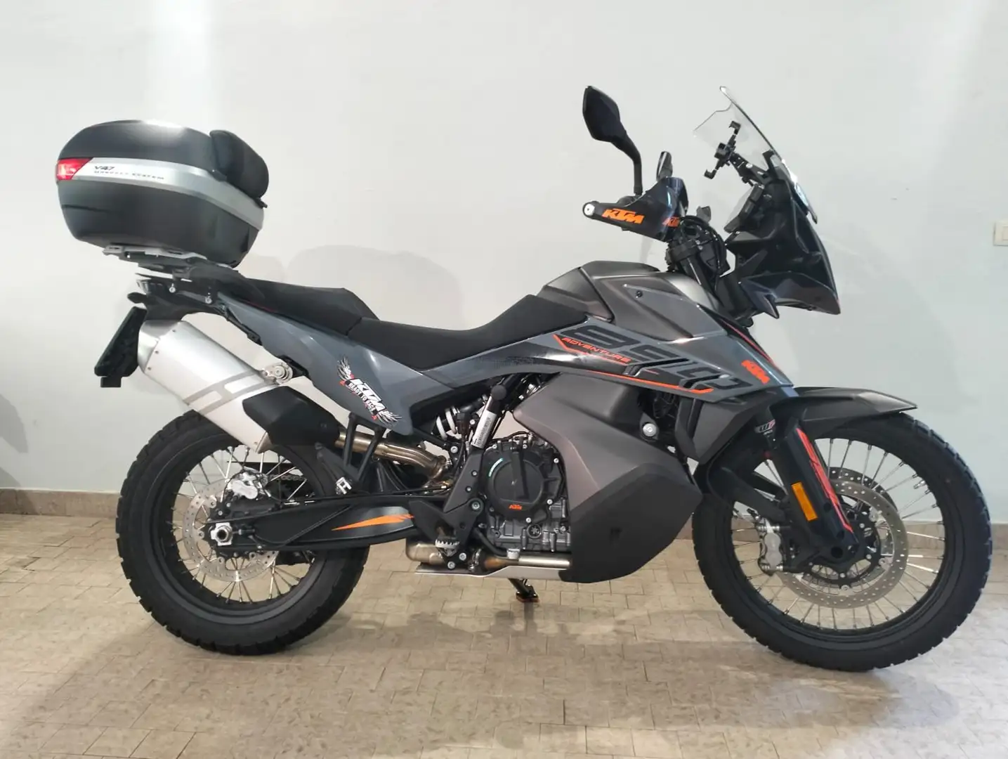 KTM 890 Adventure Gris - 1
