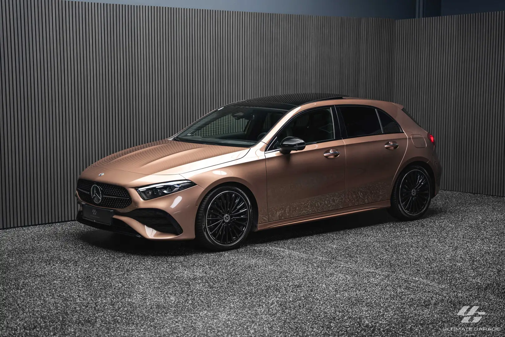 Mercedes-Benz A 220 A 220 4Matic *AMG*RoseGold*Burmester*Pano* Gold - 1
