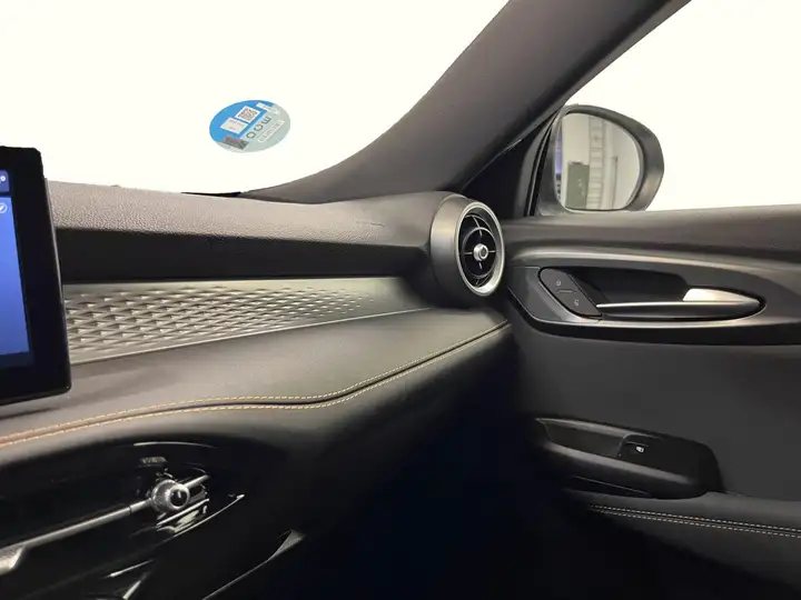 Alfa Romeo Tonale 1.5 MHEV GASOLINA SPRINT FWD 2024, foto 21