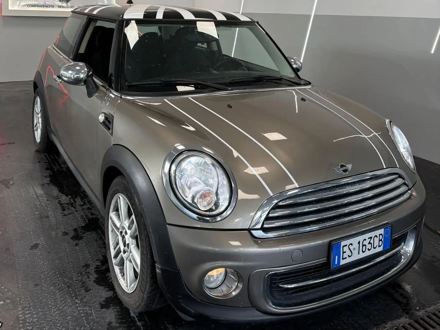 MINI Cooper Mini 1.6 Cooper 122cv FL Grau - 2