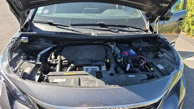 Peugeot 3008 view 15