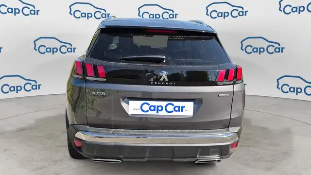Peugeot 3008 view 3
