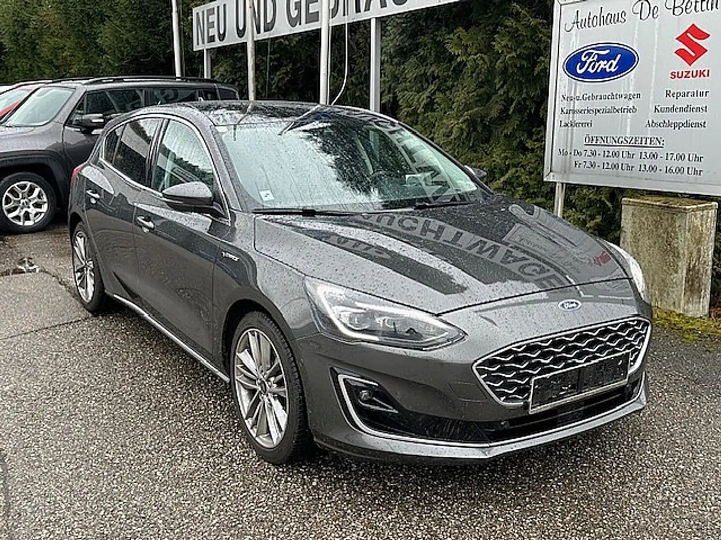 Ford Focus 1,5 EcoBoost Vignale Aut. Grau - 2