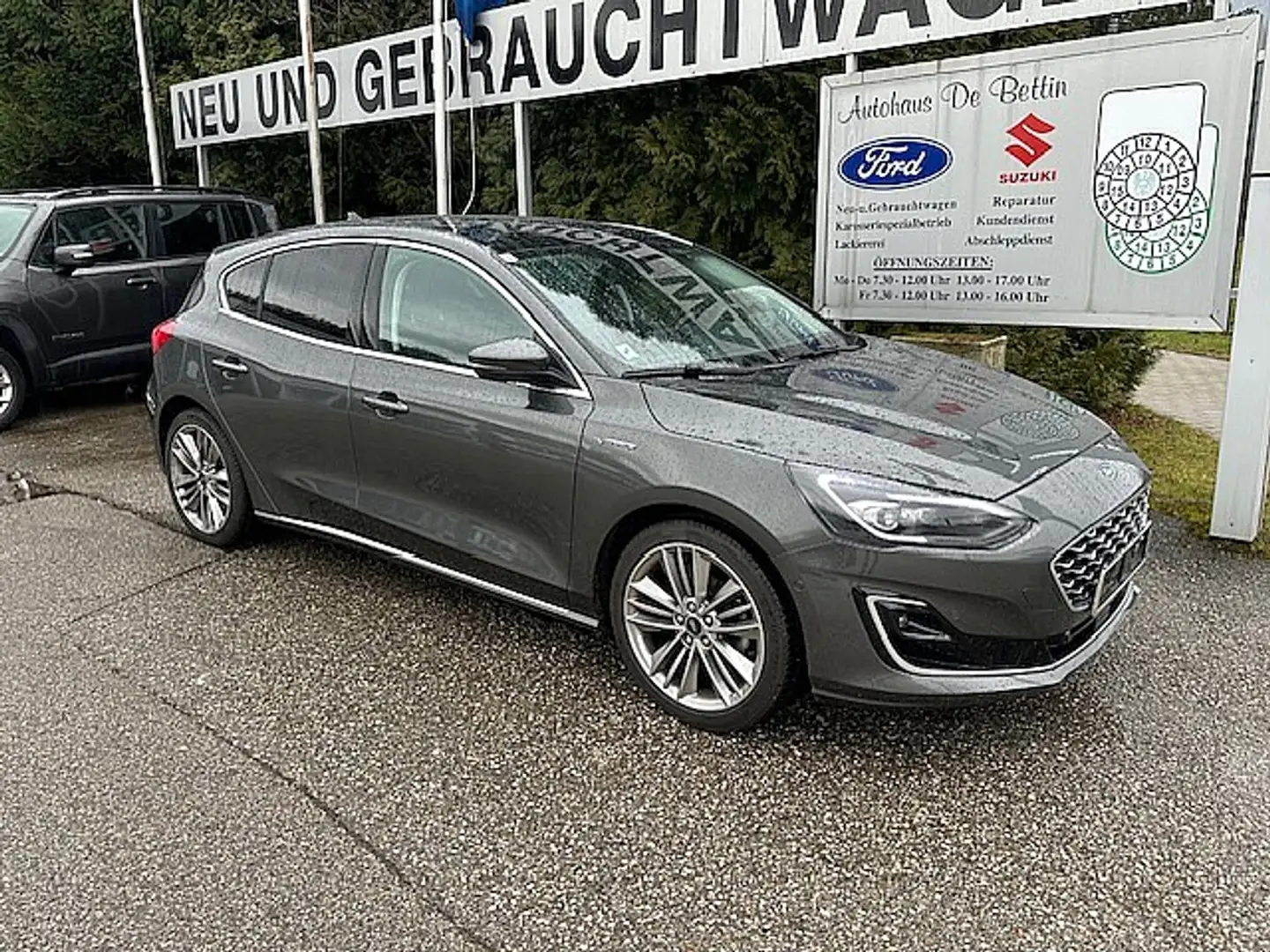 Ford Focus 1,5 EcoBoost Vignale Aut. Grau - 1