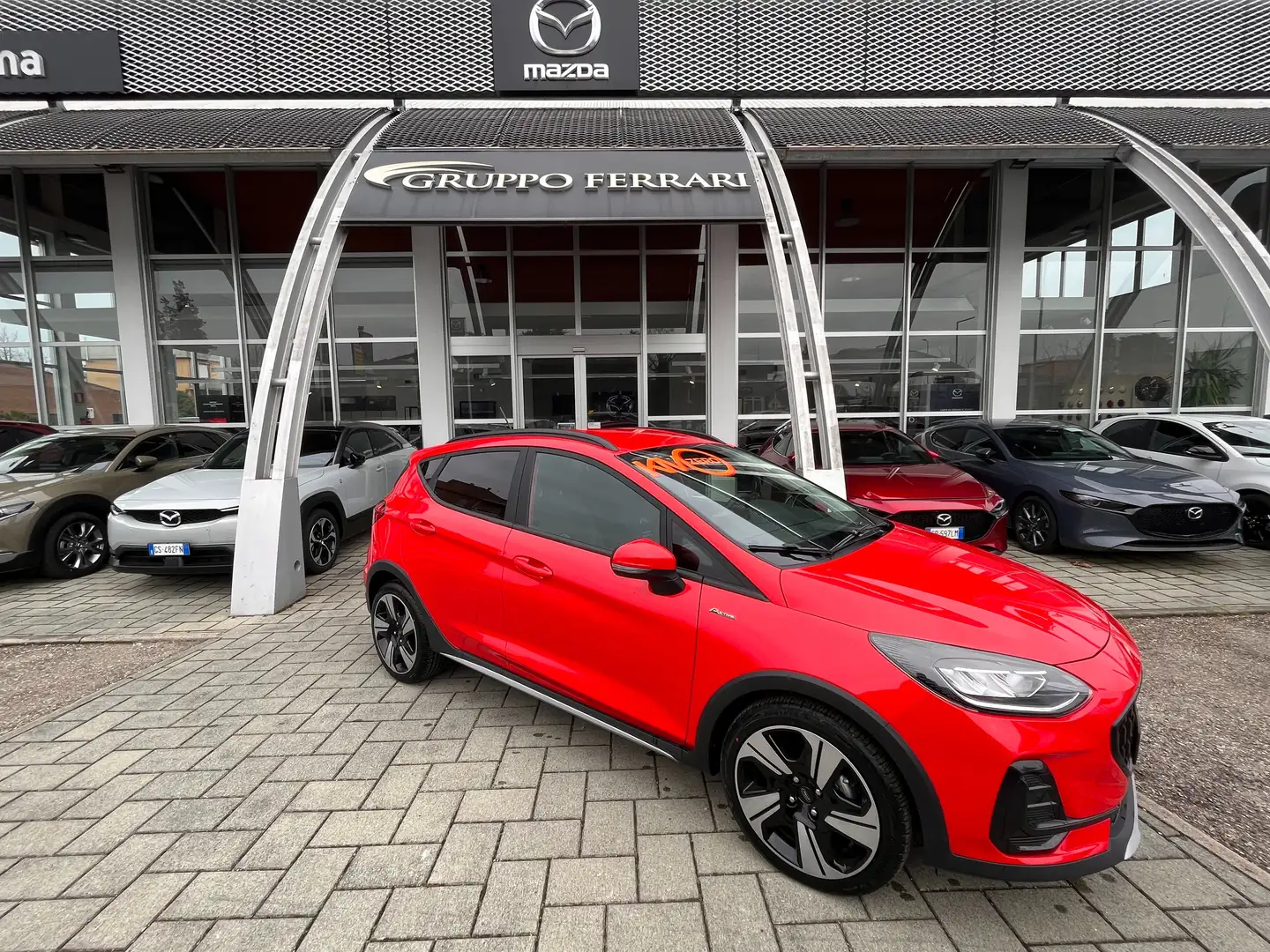 Ford Fiesta Fiesta Active 1.0 ecoboost h 125cv Rosso - 1