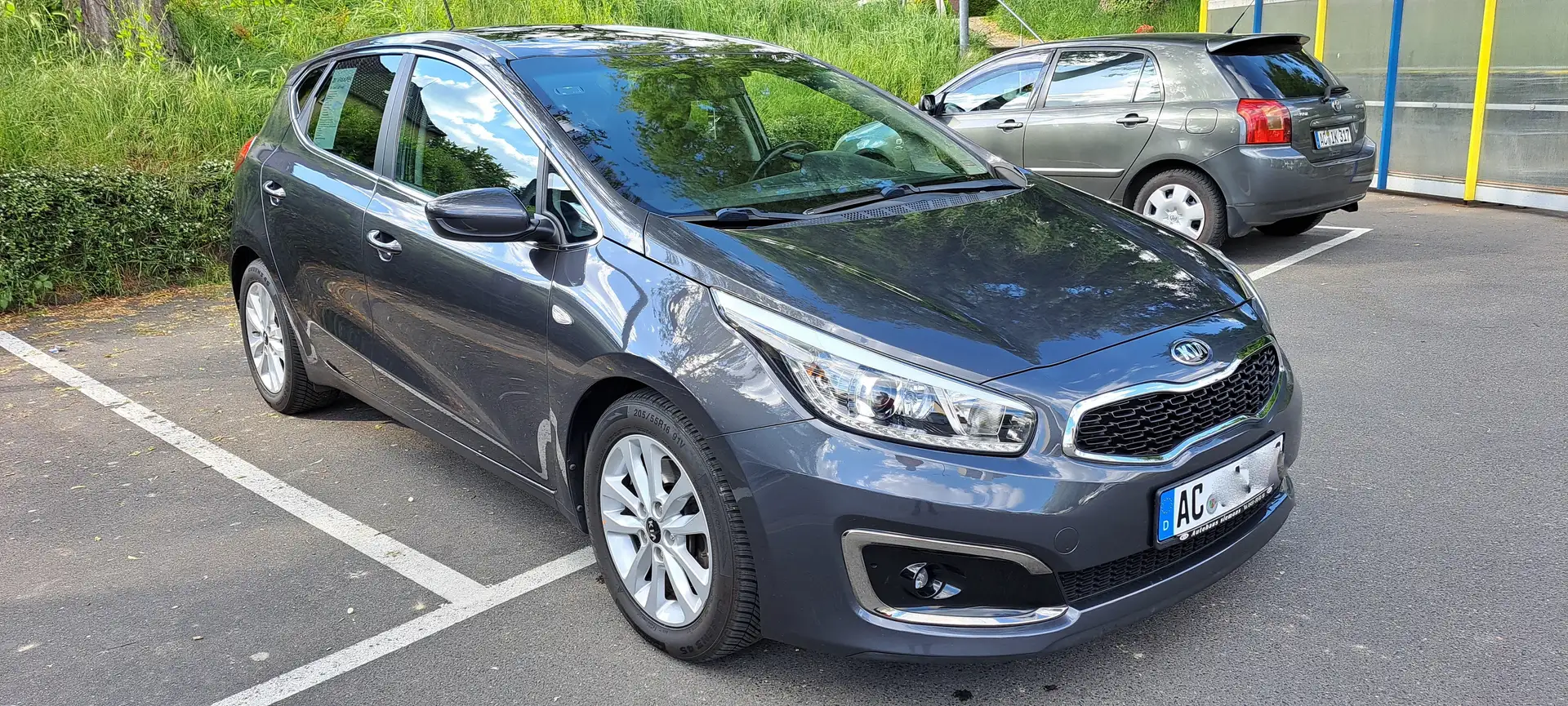 Kia Ceed / cee'd Ceed 1.0 T-GDI 100 ISG Dream-Team Edition Grey - 1