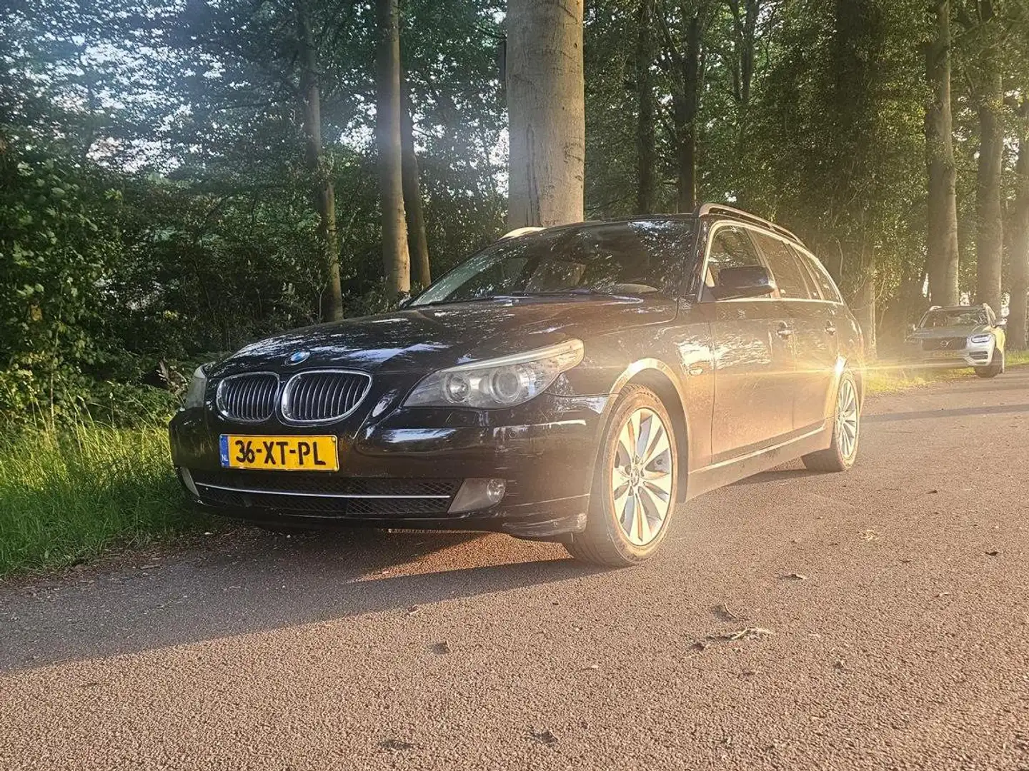 BMW 525 525 525i Black - 1