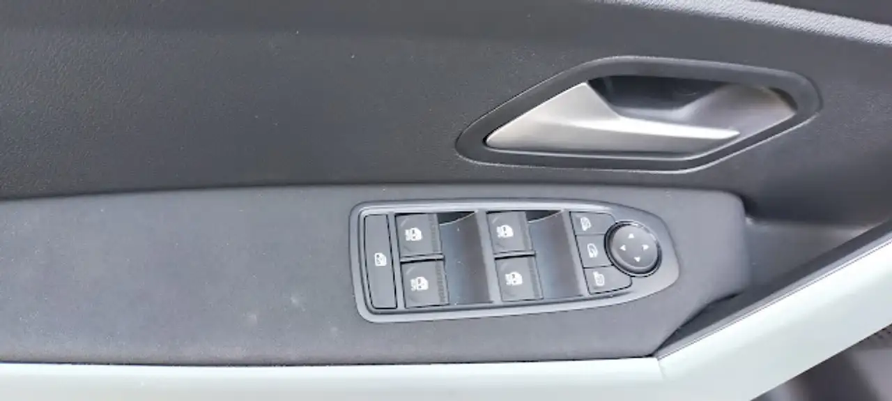 Dacia Duster 2026 — фото 12