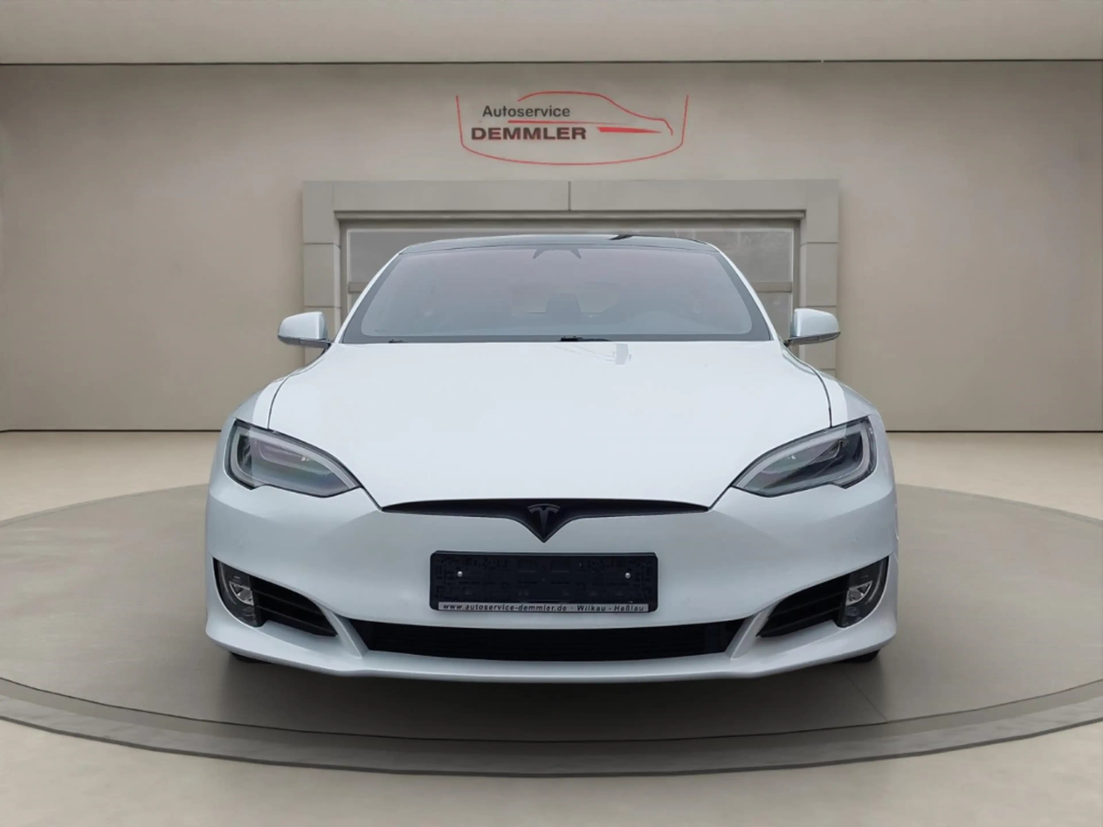 Tesla Model S Long Range Pano,AutoPil.3,Soundsys.,SHZ,RFK — photo 2