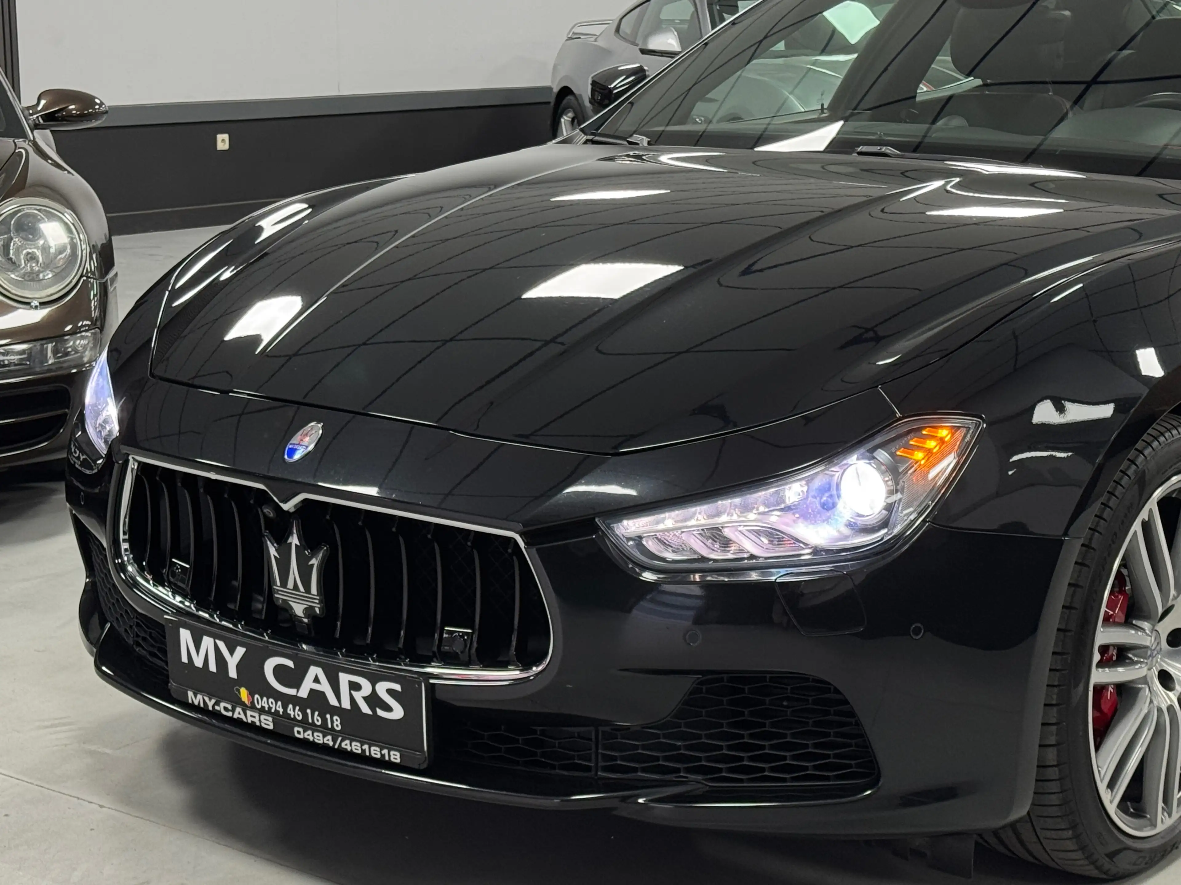 Maserati Ghibli 3.0 V6 Bi-Turbo SQ4 Toit Ouvrant Camera 360 Ja 20 — photo 6