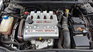 147 1.6i TS Black Line