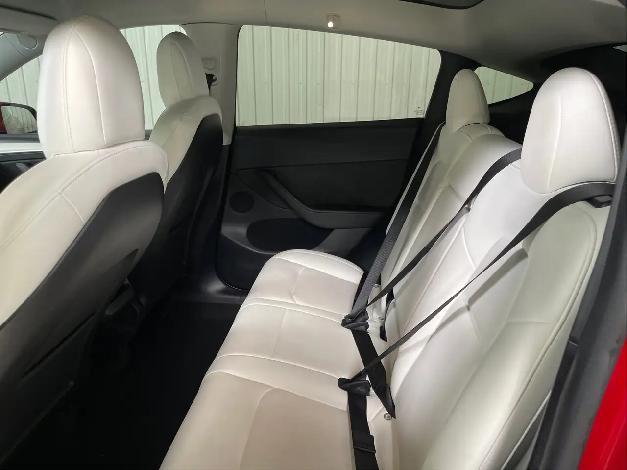Tesla Model Y photo Tesla Model Y