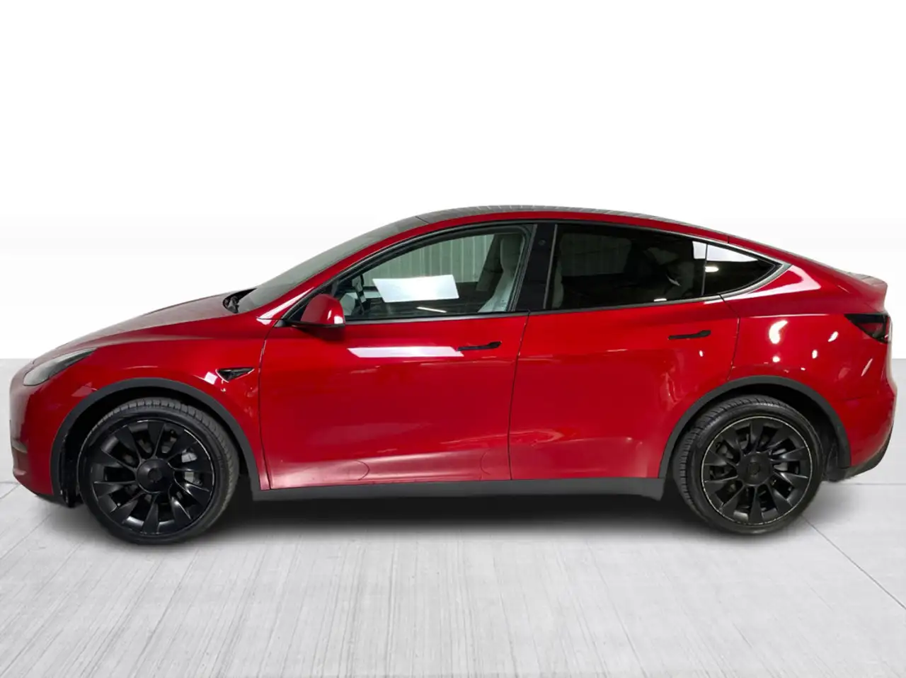 Tesla Model Y photo Tesla Model Y