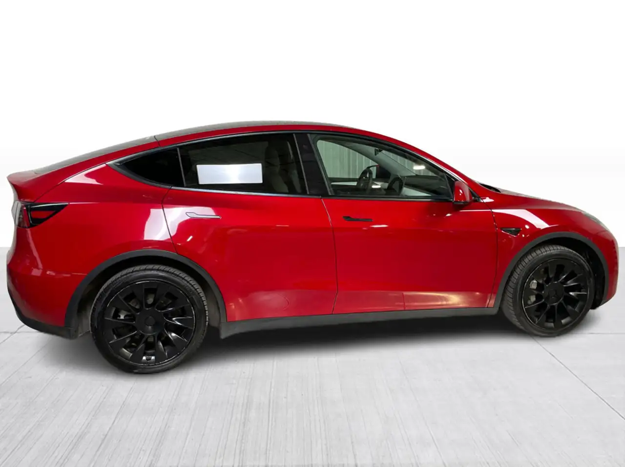 Tesla Model Y photo Tesla Model Y