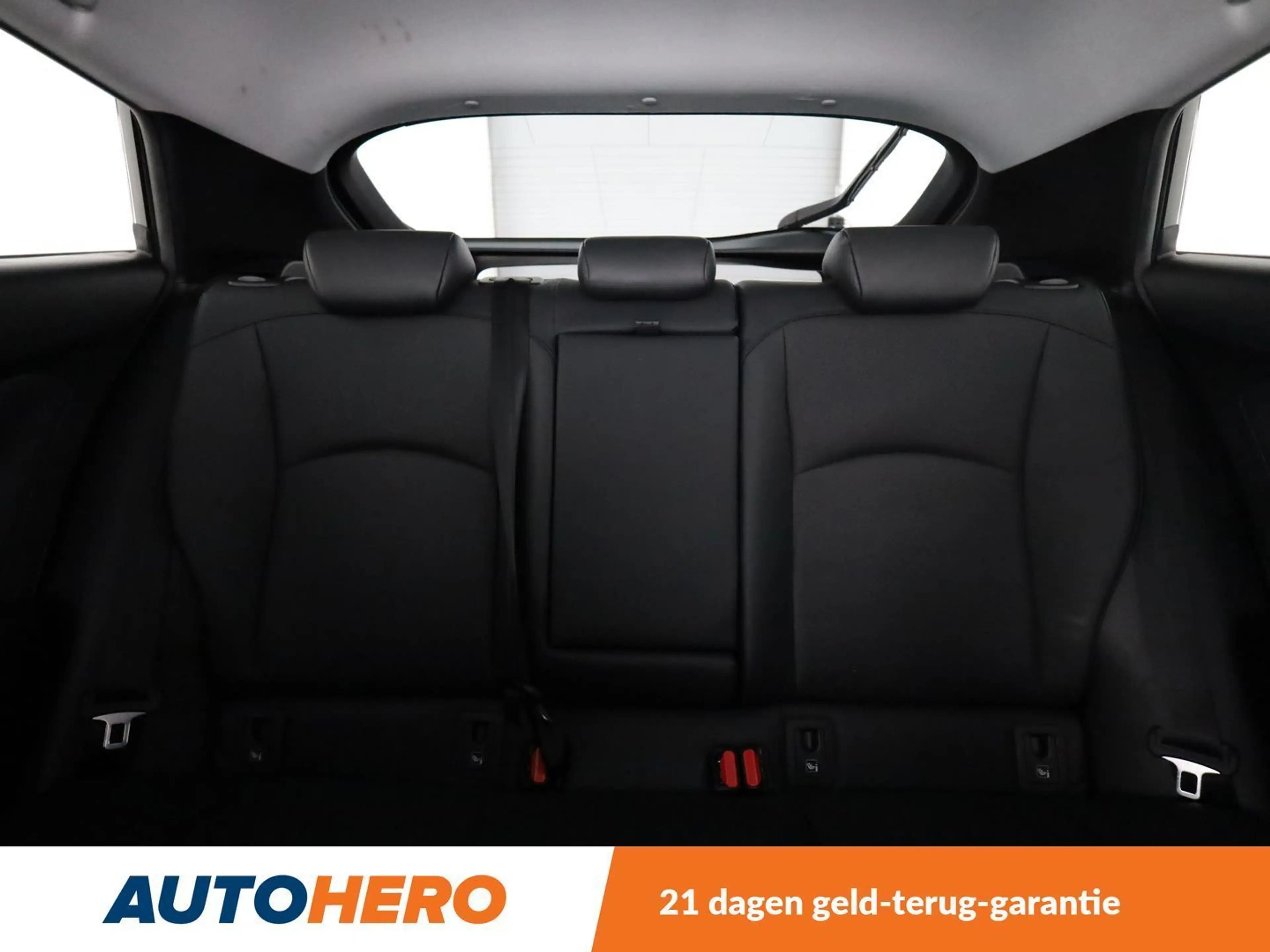 Toyota Prius 1.8 Executive — photo 15