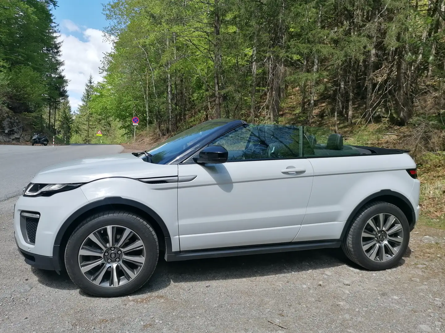 Land Rover Range Rover Evoque Range Rover Evoque Cabriolet HSE Dynamic 2,0 TD4 Aut. HSE Dynamic Weiß - 2
