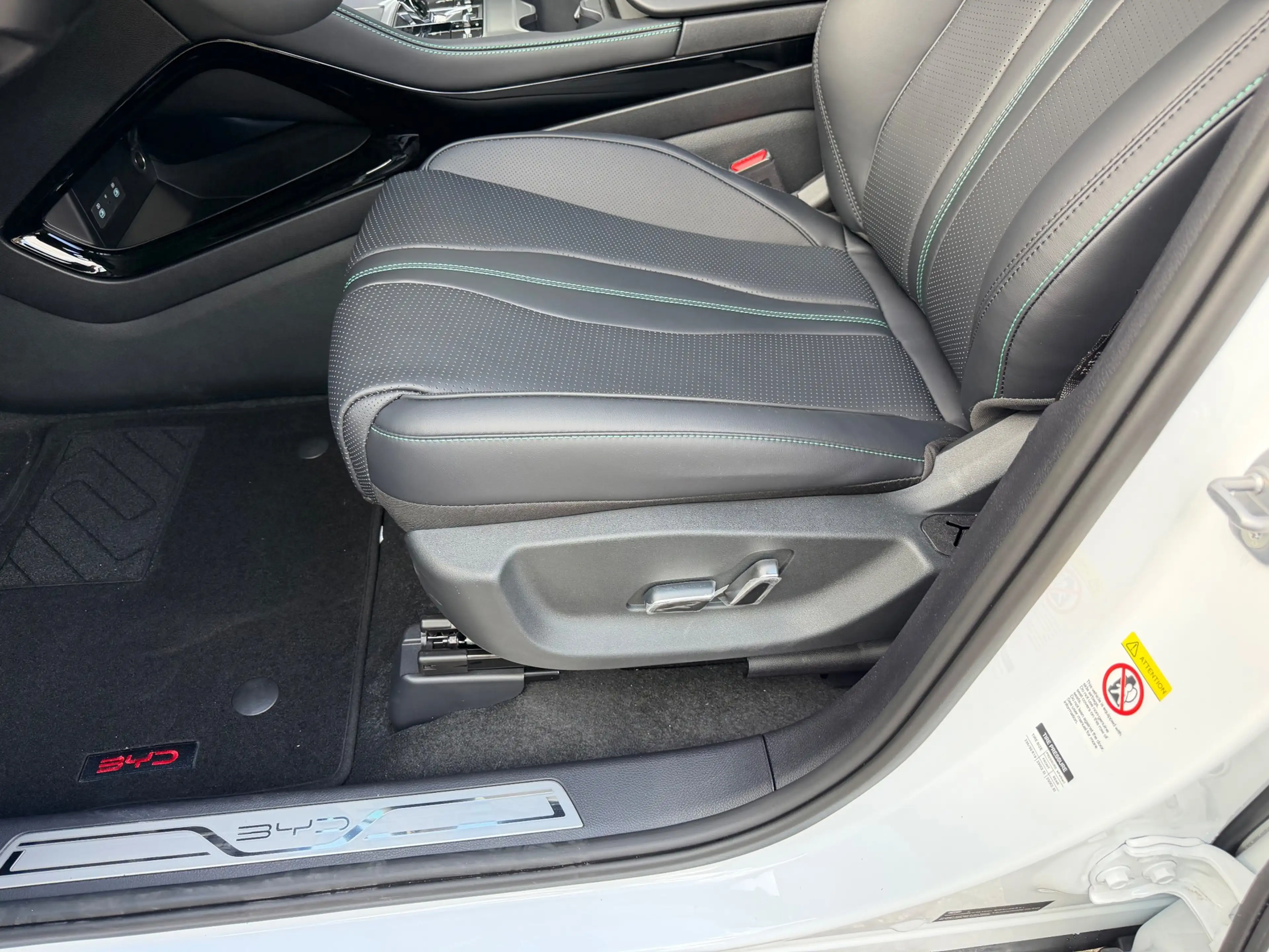 BYD Seal U 40 X OP VOORRAAD IN ALLE KLEUREN GELIJK LEVERBAAR — photo 9