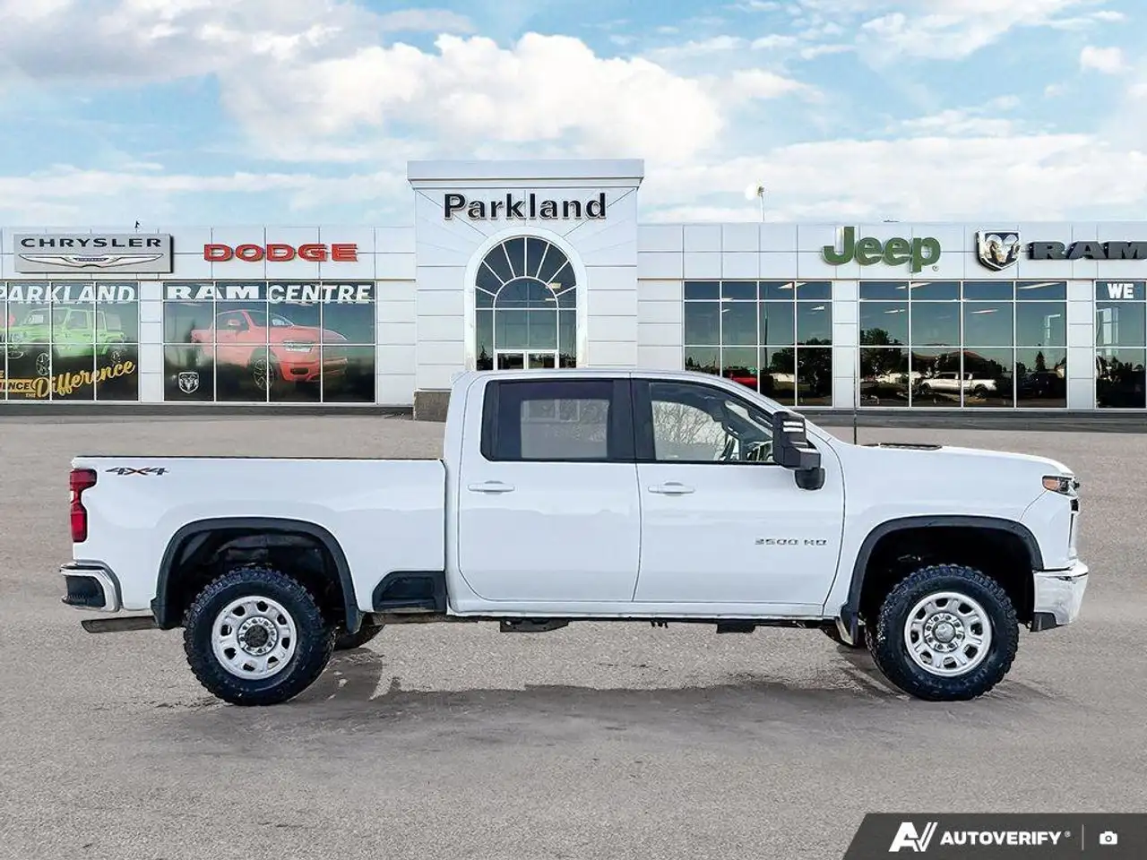 Chevrolet Silverado 3500 снимка Chevrolet Silverado 3500