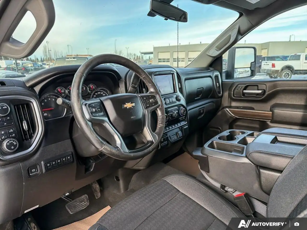 Chevrolet Silverado 3500 снимка Chevrolet Silverado 3500