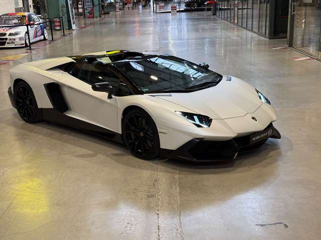 Lamborghini Aventador LP 720-4 Roadster 50° Anniversario