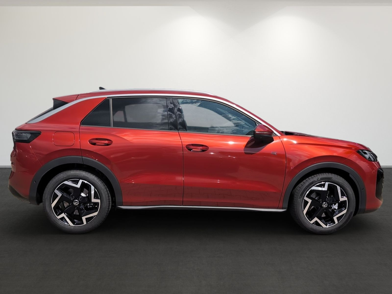 Volkswagen T-Roc R-Line 1.5 l eTSI OPF 110 kW (150 PS) 7-Ga — photo 4