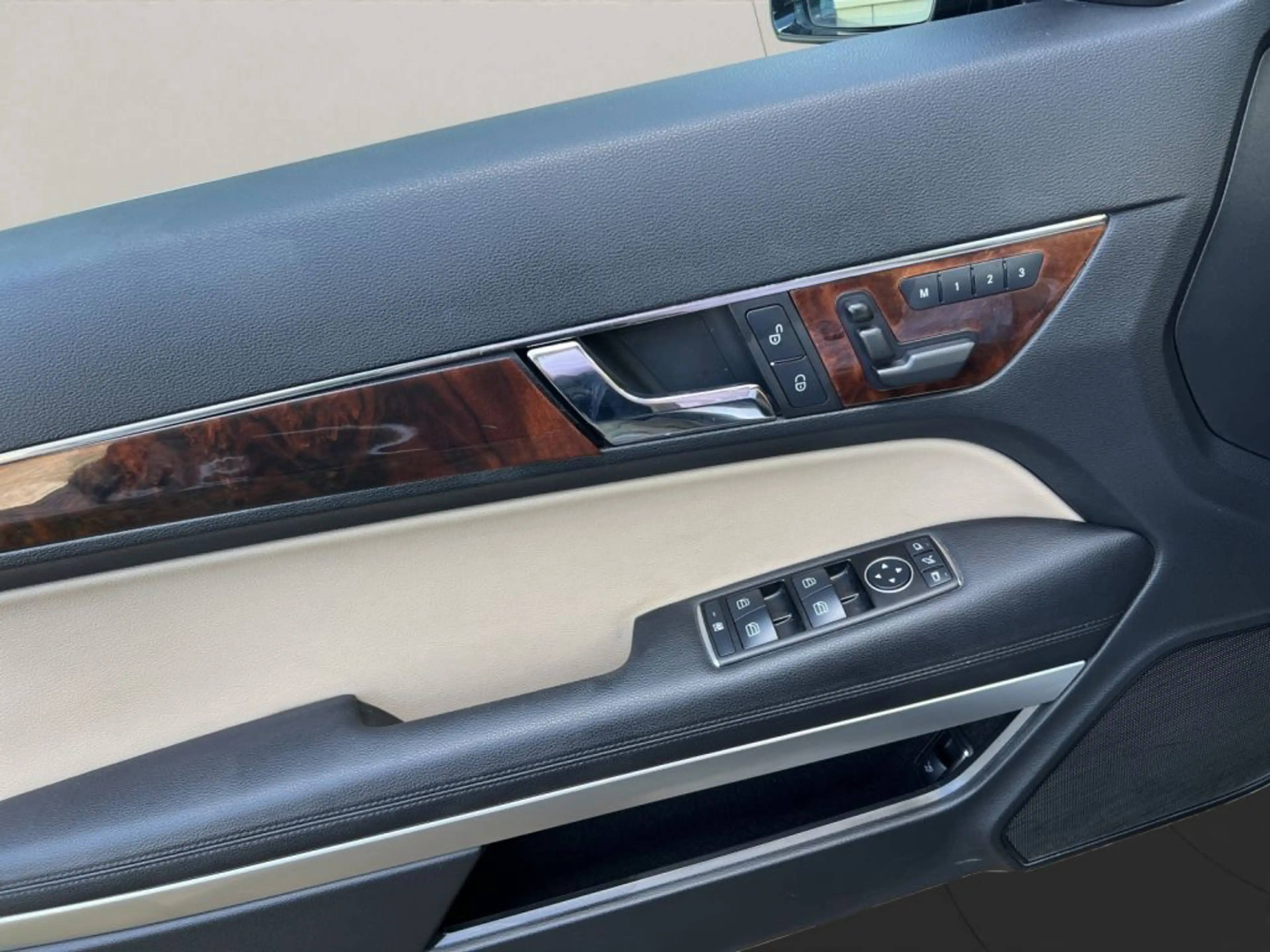 Mercedes-Benz E 350 CDI DPF Cabrio 7G-TRONIC Avantgarde+EXPORT — photo 9